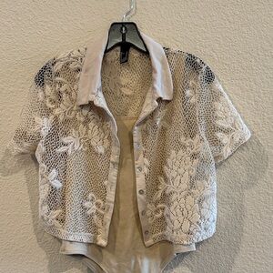 Lace Floral Short Sleeve Top